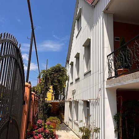 Guest House Chexovi 24 Kobuleti Dış mekan fotoğraf