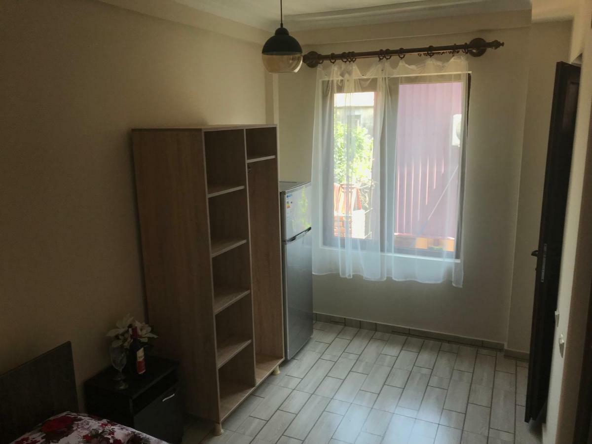 Guest House Chexovi 24 Kobuleti Dış mekan fotoğraf